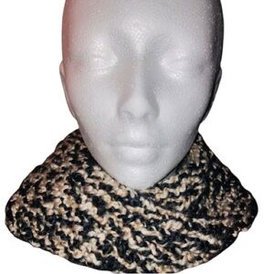 Handmade stylish black and cream knit infinity scarf
